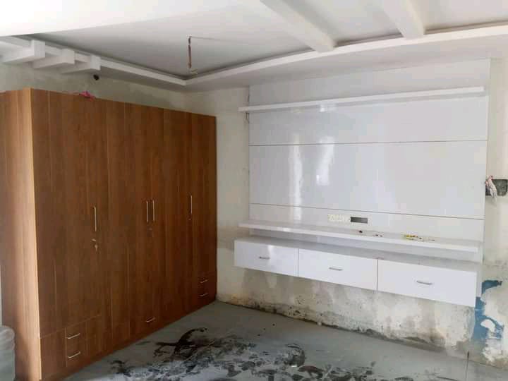 Tv unit