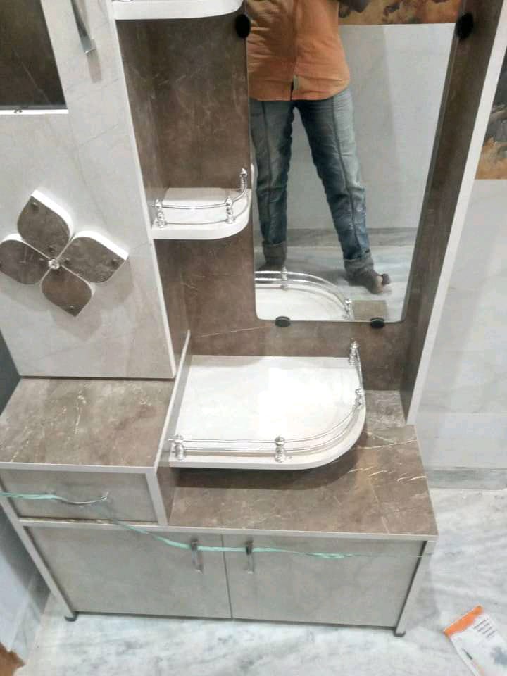 Dressing Unit